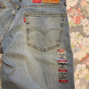 527 Levi’s jeans brand new
